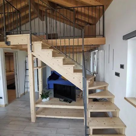Ferienwohnung Fur 4 Personen Ca 65 M In Ed Uniti, Comer Westufer Comer Lägenhet *